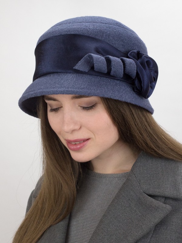 Шляпка с атласной лентой цвет светлый джинс Д-290