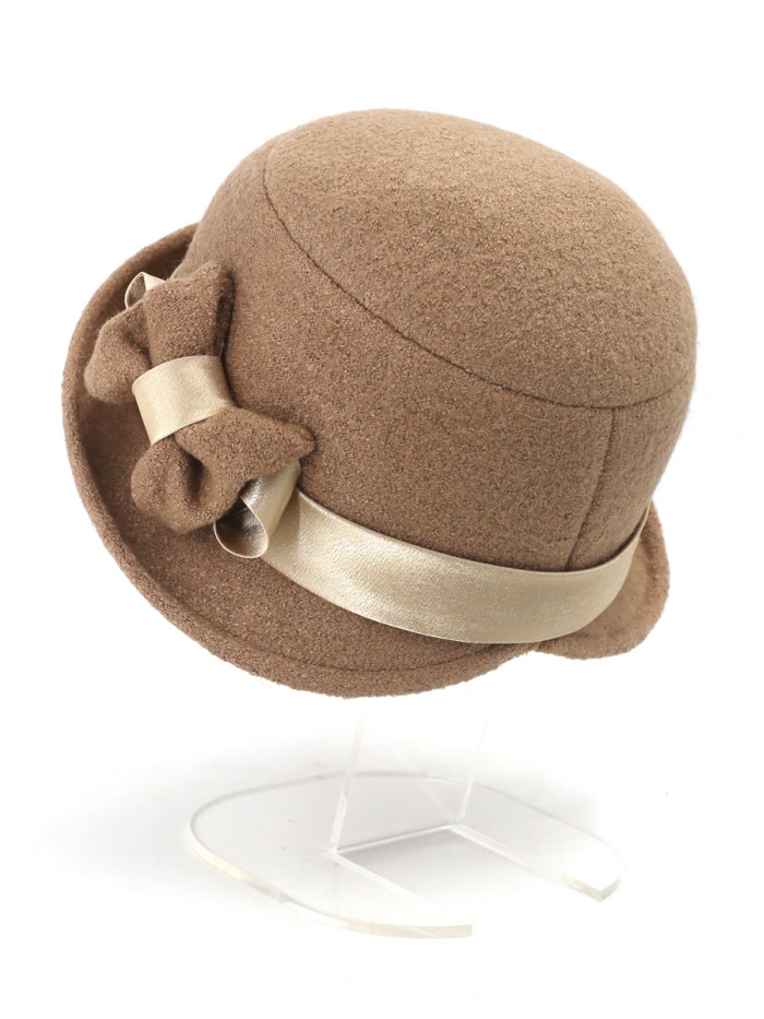 Шляпка со стилизованным бантом цвет темно-бежевый Д-418