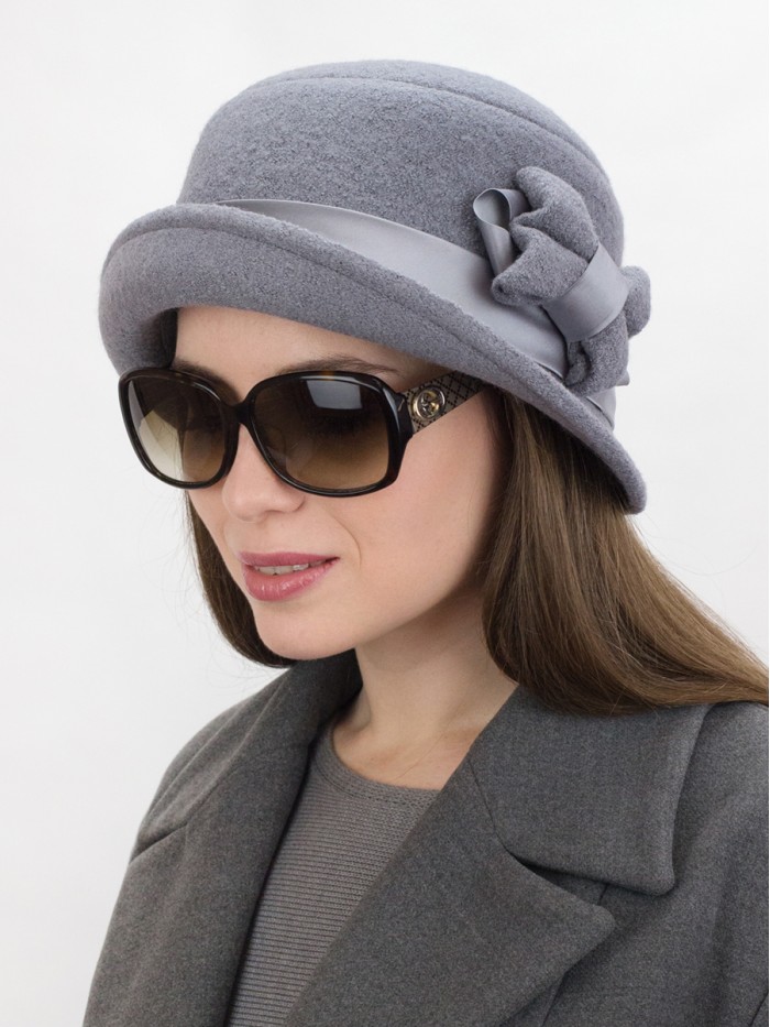 Шляпка со стилизованным бантом цвет темно-серый Д-418