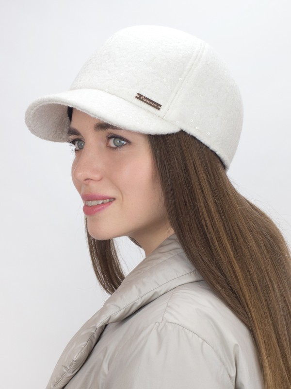 Гламурная бейсболка с пайетками цвет молочный Д-539НФ