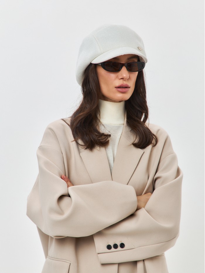 Элегантная кепка цвет  белый Д-543/2А