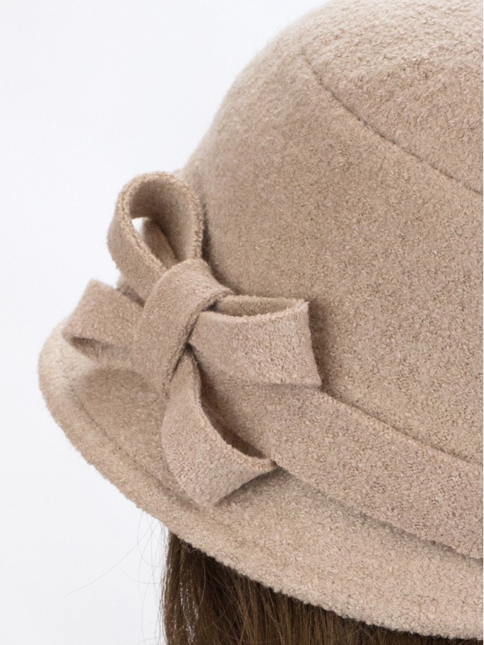 Шляпка с оригинальным бантом цвет бежевый Д-552