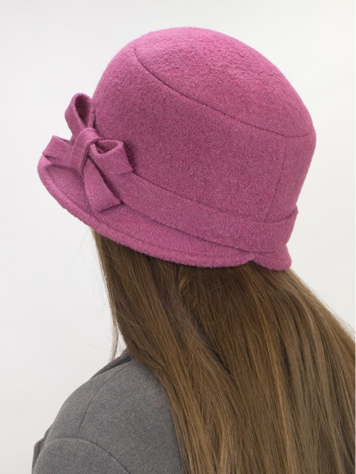 Шляпка с оригинальным бантом цвет темная лаванда  Д-552