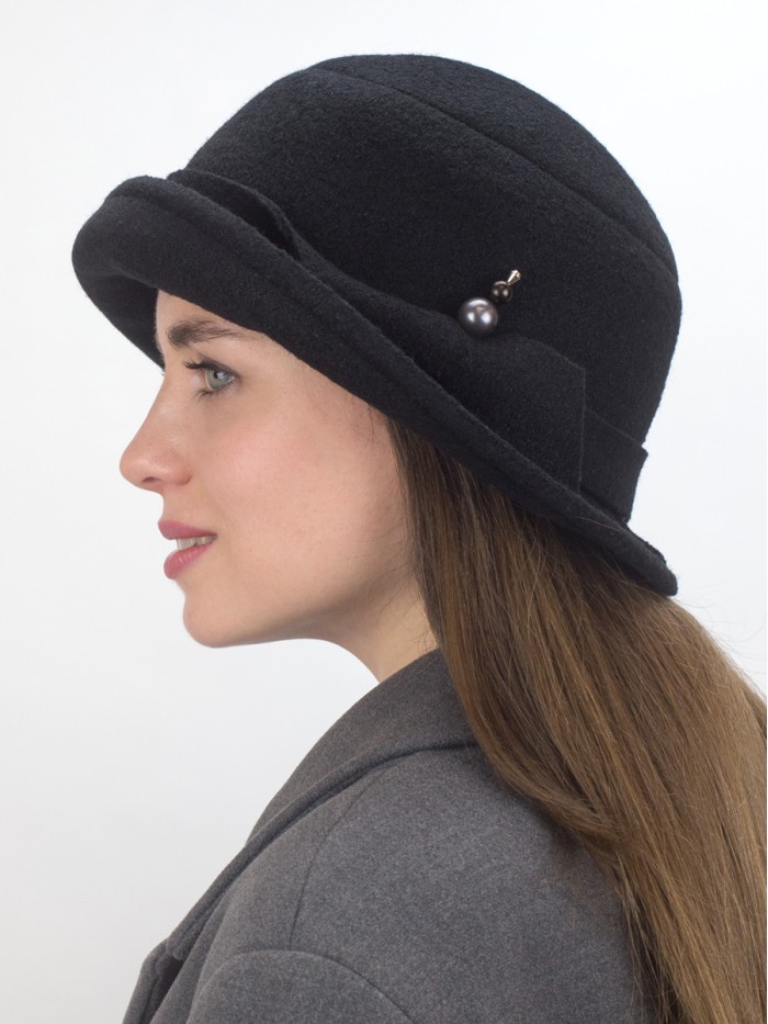 Шляпка с оригинальным декором цвет черный Д-554