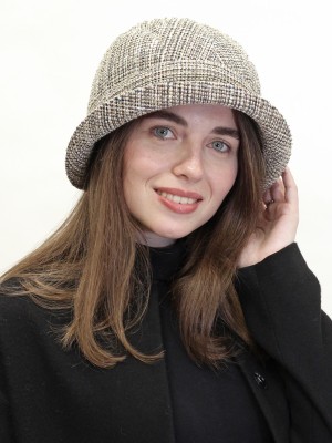 Шляпка округлой формы цвет коричневый-бежевый Д-562