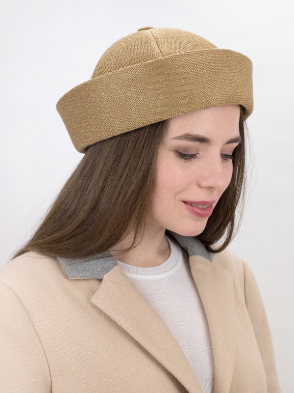 Шляпа с металлизированным эффектом цвет золотой Д-569