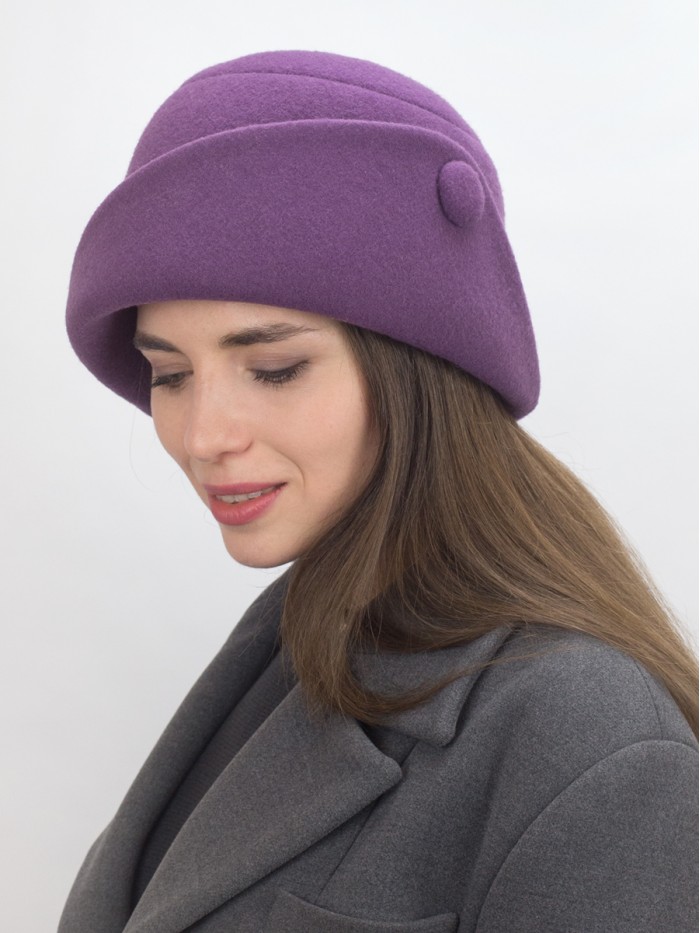 Шляпа с оригинальным полем цвет лиловый Д-570