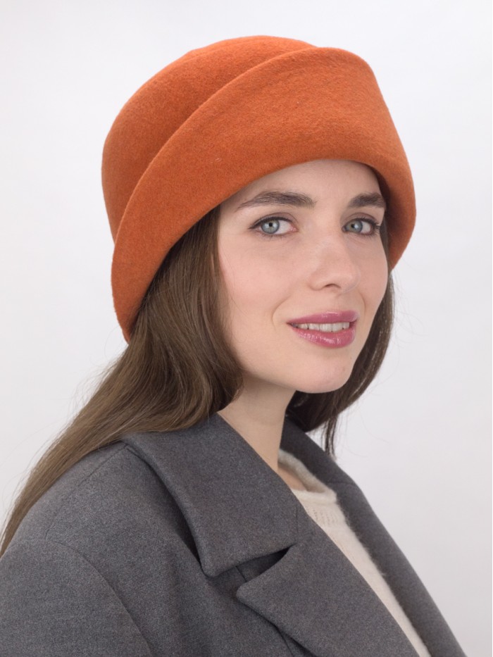 Шляпа с оригинальным полем цвет терракотовый Д-570