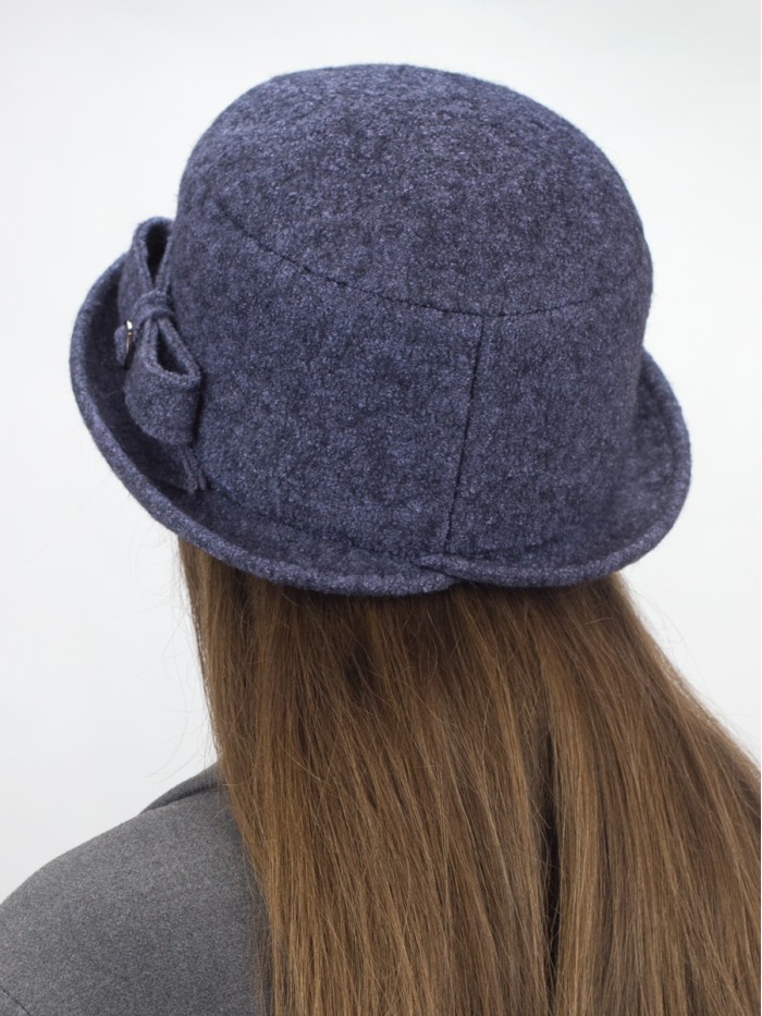 Шляпка со стилизованным бантом цвет фиолетовый меланж