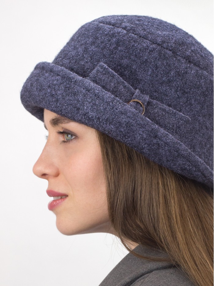 Шляпка со стилизованным бантом цвет фиолетовый меланж