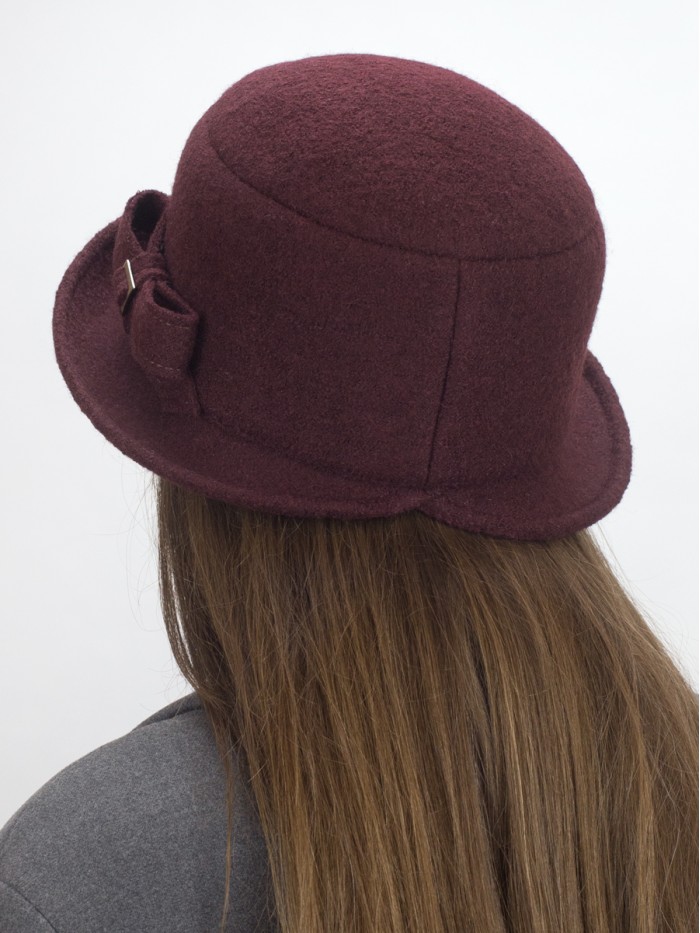 Шляпка со стилизованным бантом цвет коричнево-бордовый Д-618В1