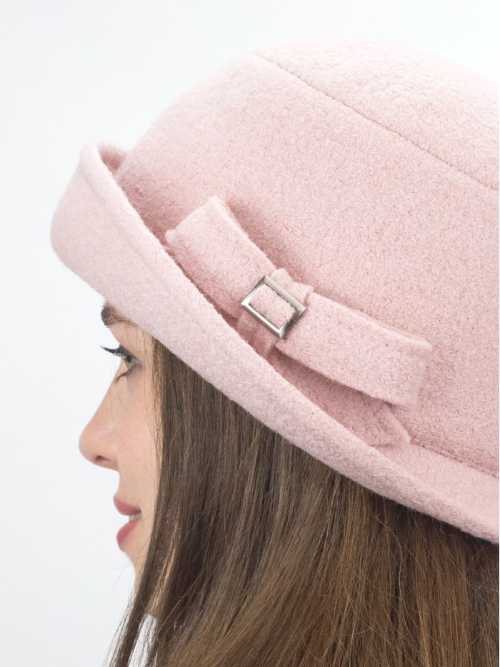 Шляпка со стилизованным бантом цвет персиковый Д-618В1