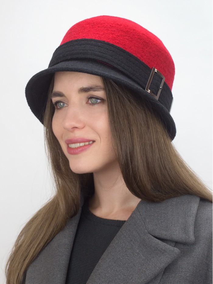 Шляпа с декоративной пряжкой цвет алый-черный Д-652/5