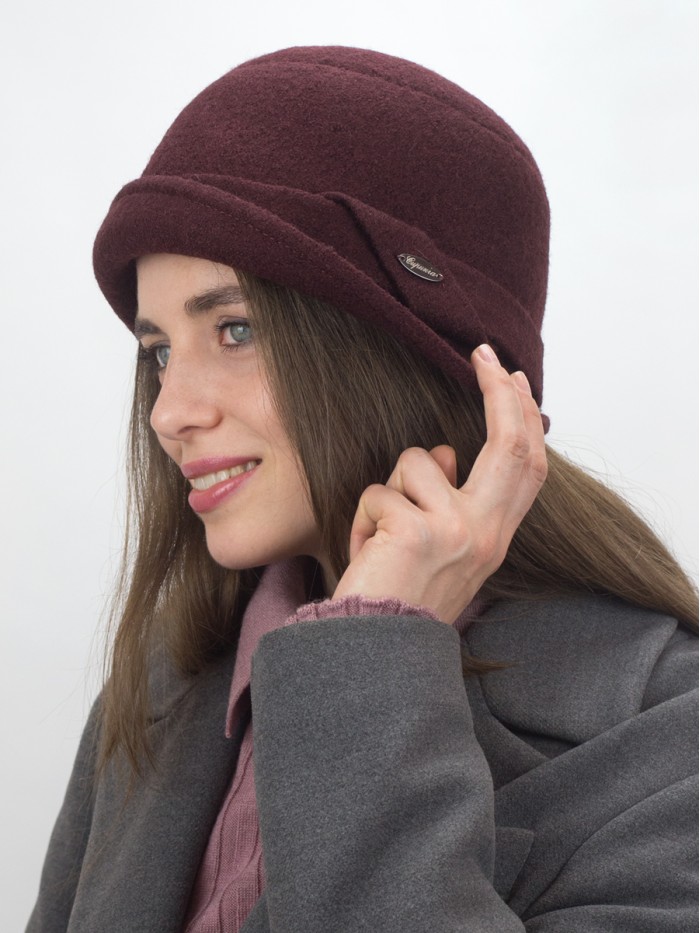 Шляпка с элегантным декором цвет коричнево-бордовый Д-653А