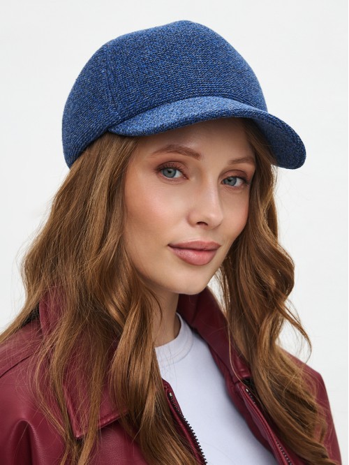 Бейсболка с оригинальной т...