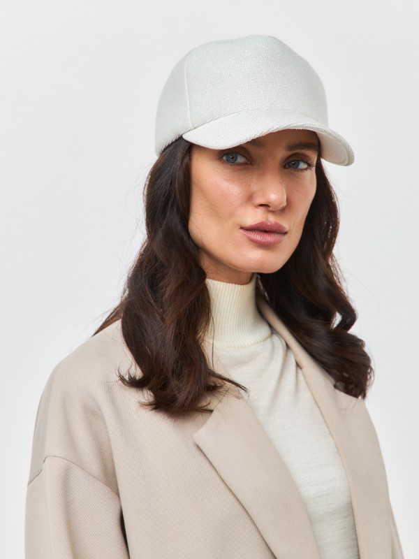 Бейсболка с металлизированным эффектом цвет белый Д-701