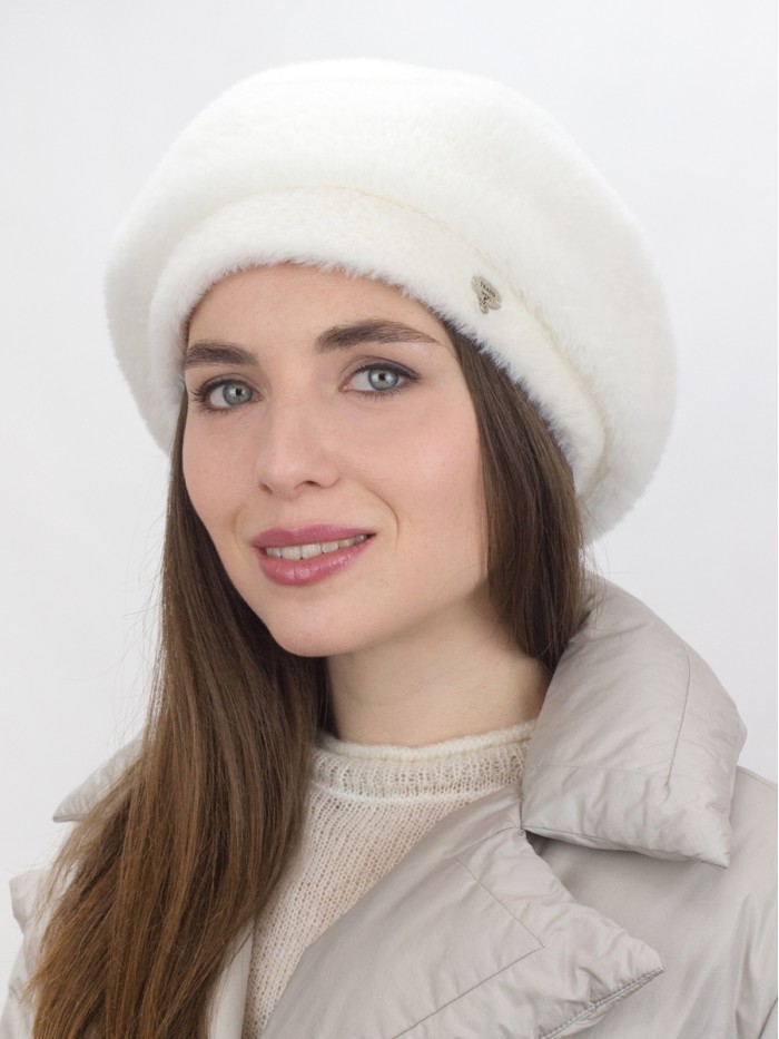 Объемный утепленный берет цвет белый Д-824