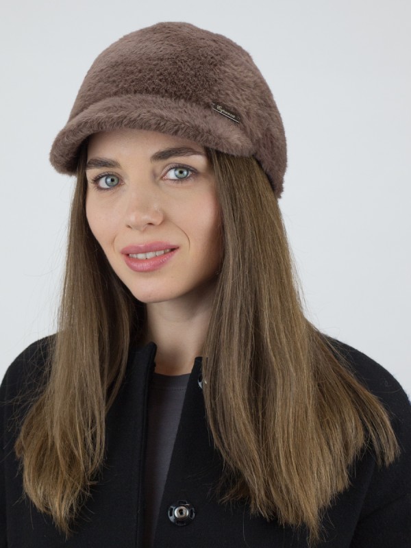 Женственная бейсболка коричневого цвета Д-839