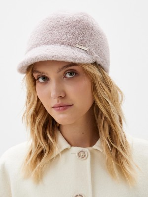 Женственная бейсболка из эко-меха жемчужного цвета Д-839УФ