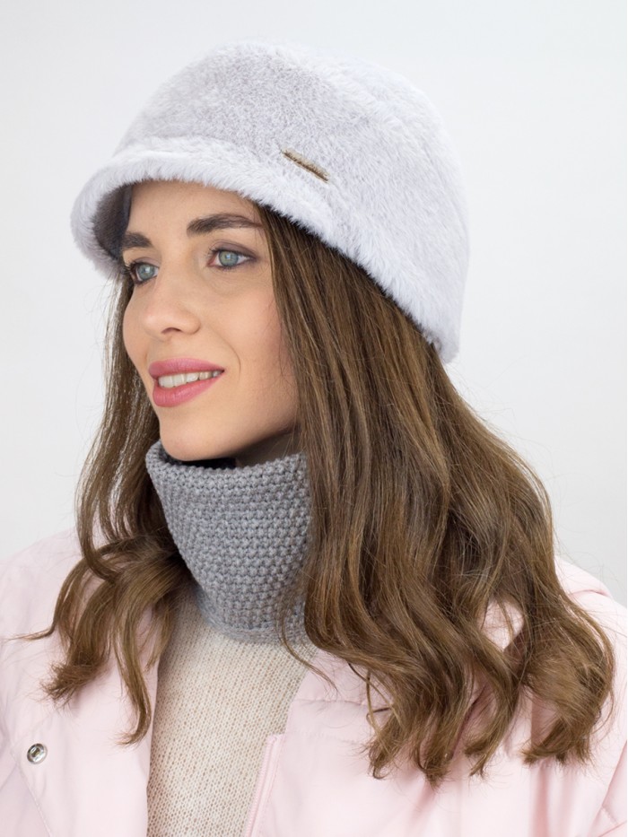Комплект со снудом из эко-меха цвет светло-серый Д-848/1К