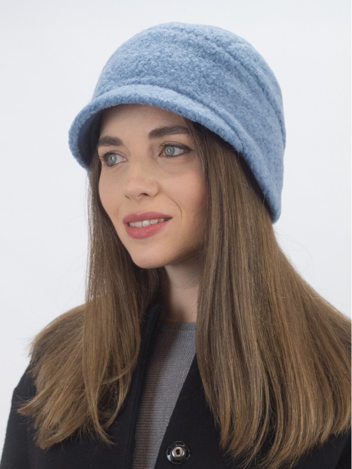 Шапка из искусственного меха цвет голубой Д-848