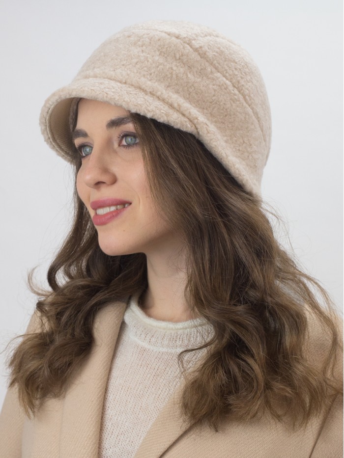 Шапка из искусственного меха цвет кремовый Д-848