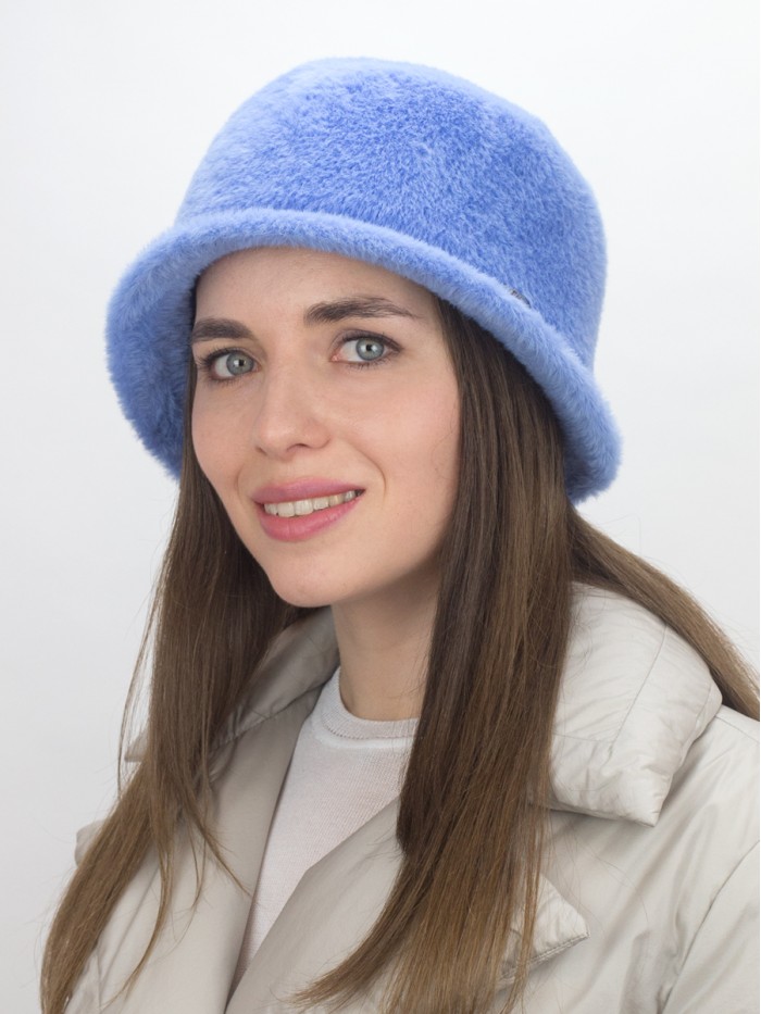 Шляпка с маленькими полями из эко-меха цвет голубой Д-851
