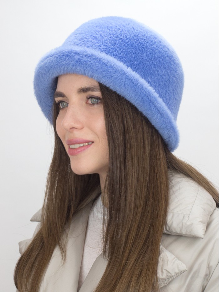 Шляпка из эко-меха цвет голубой Д-853