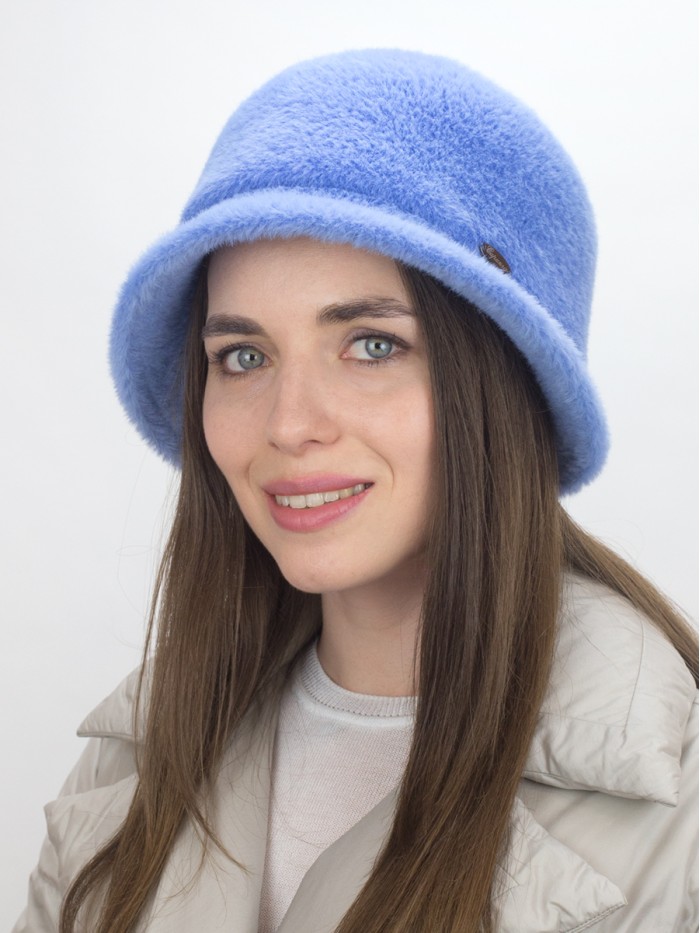 Шляпка из эко-меха цвет голубой Д-853