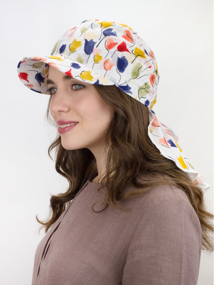 Летняя косынка с козырьком цвет белый-красный Л-274К2