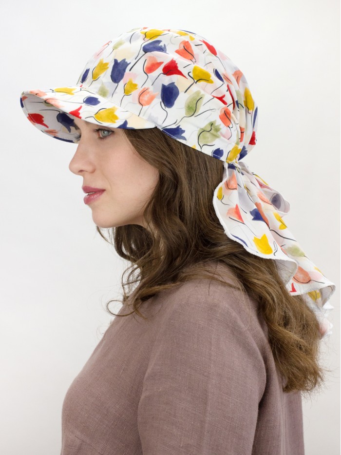 Летняя косынка с козырьком цвет белый-красный Л-274К2