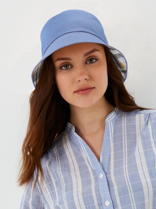 Двухсторонняя комбинированная панама цвет индиго-бежевый-молочный Л-409