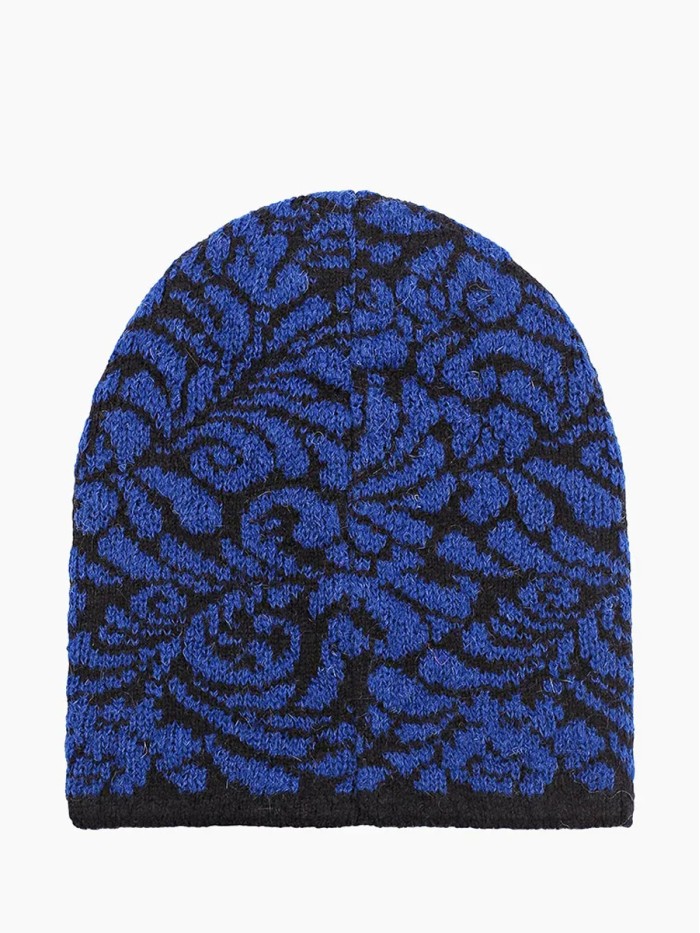 Нежная шапочка с изысканным рисунком цвет черный-васильковый ТД-442