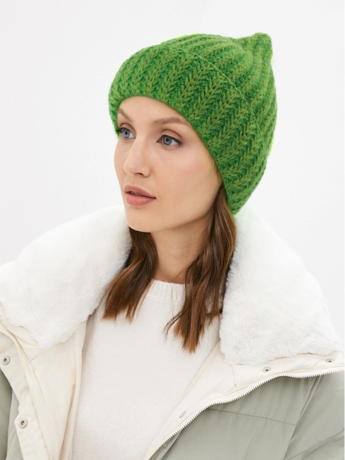 Шапочка утепленная с отворотом цвет зеленый ТД-477