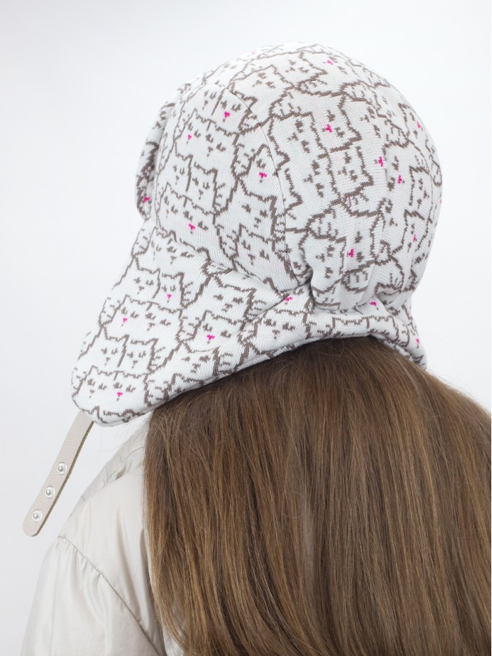 Универсальная утепленная  трикотажная ушанка цвет молочный-кофейный З-815/4