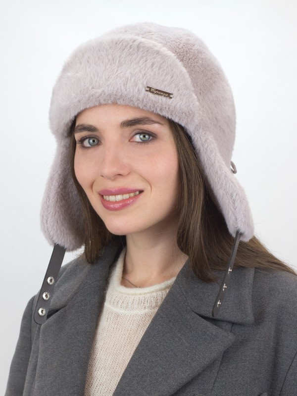Нежная ушанка из экомеха цвет жемчужный З-841/1